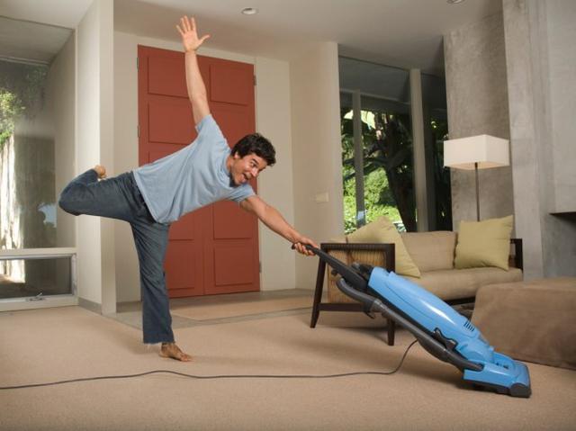 Как правильно чистить ковры?
